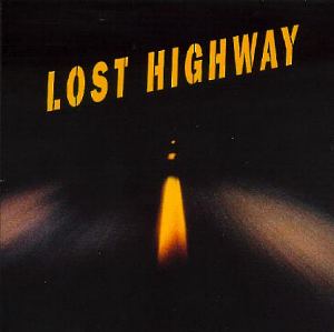 Una extra�a mezcla de canciones y m�sica de Badalamenti dan como resultado esta dif�cil "Carretera perdida".