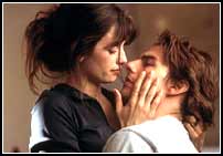 La copia del filme de Amen�bar es casi literal... aunque al final todo se explica mucho m�s, demasiado.