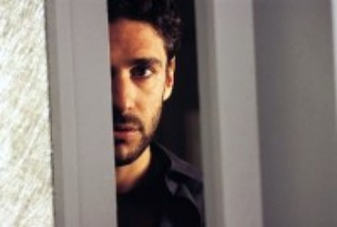 Adem�s de una puesta en escena inteligente, la pel�cula destaca por las interpretaciones de sus protagonistas, entre ellos Eduardo Sbaraglia.