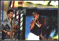 Una tonadillera de tercera fila planear� una venganza especial contra su ex-novio: una trama dura y sin concesiones.