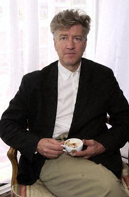 David Lynch, un personaje polifactico del que analizamos algunas de sus obras ms representativas para cine y televisin.