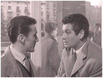 5. El seorito (Jos Surez) explica a su amigo de Madrid (Yves Massard) que en una ciudad de provincias "todos se conocen" y, por supuesto, "no se puede salir con una chica sin ms".